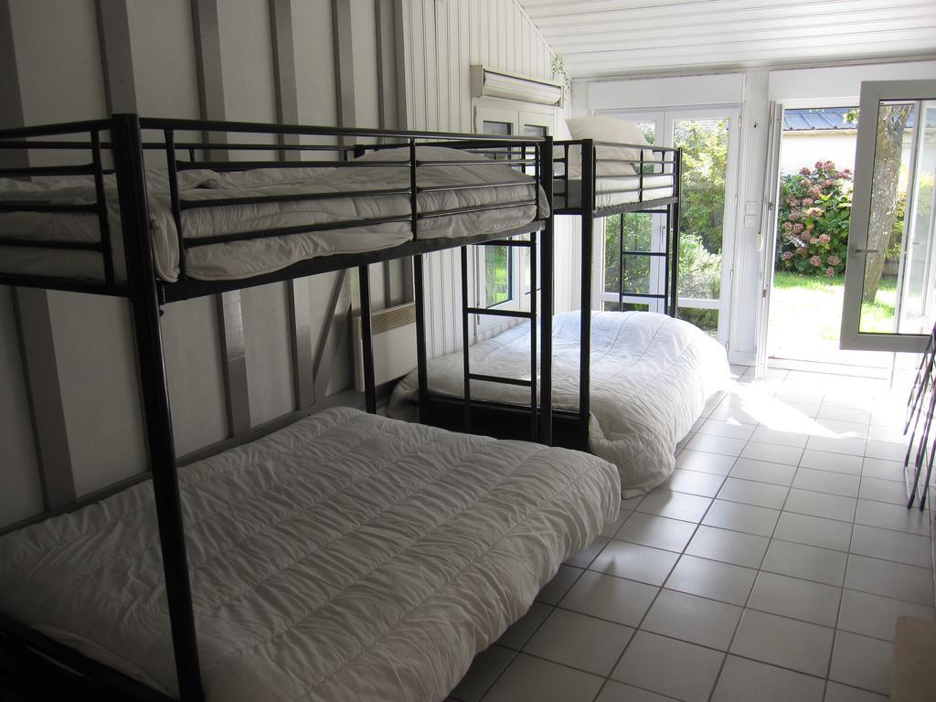 Maison avec grand jardin pour 15 couchages en Normandie Cairon Chambre photo